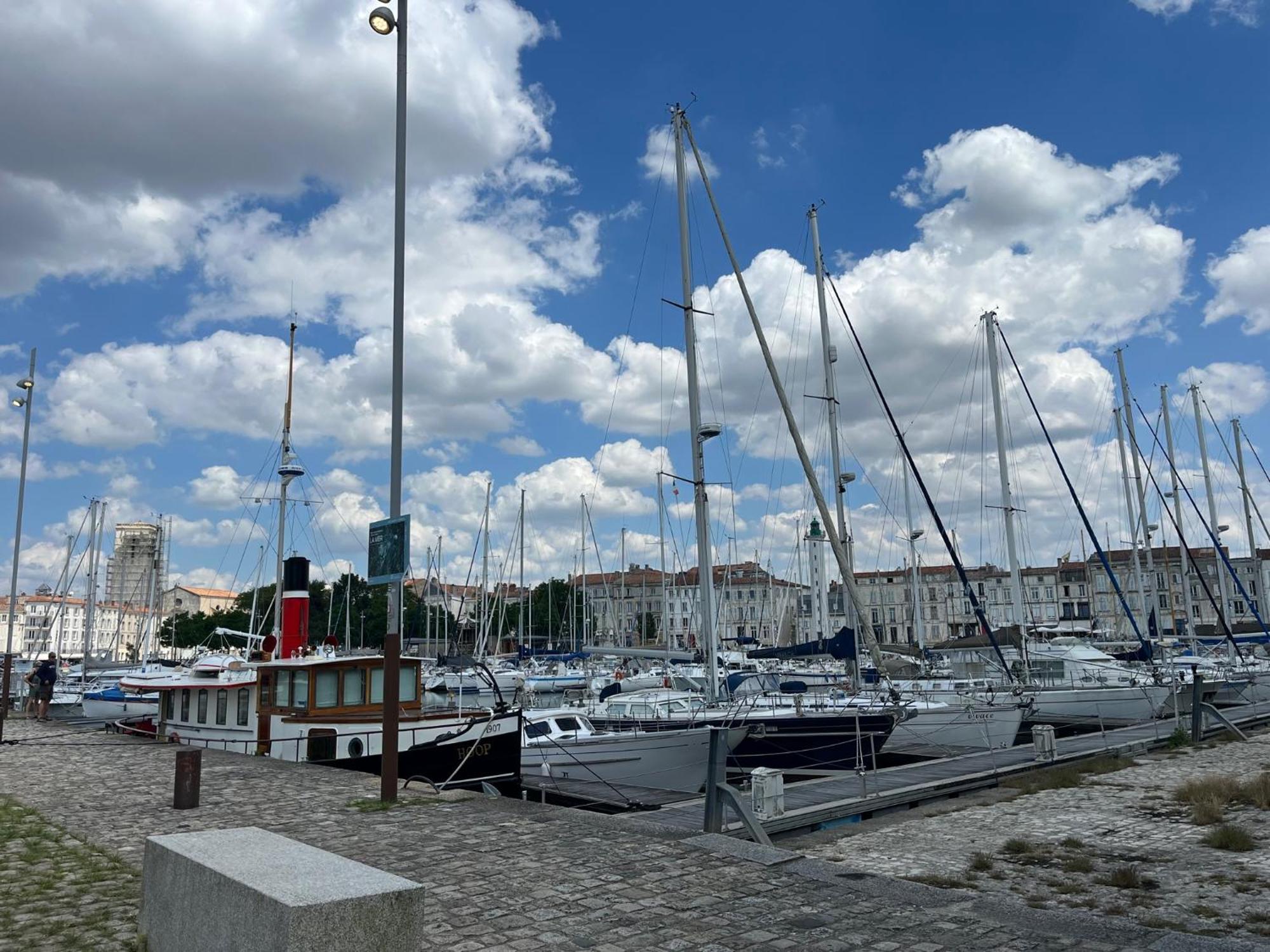 La Tour Saint-Nicolas La Rochelle  Luaran gambar