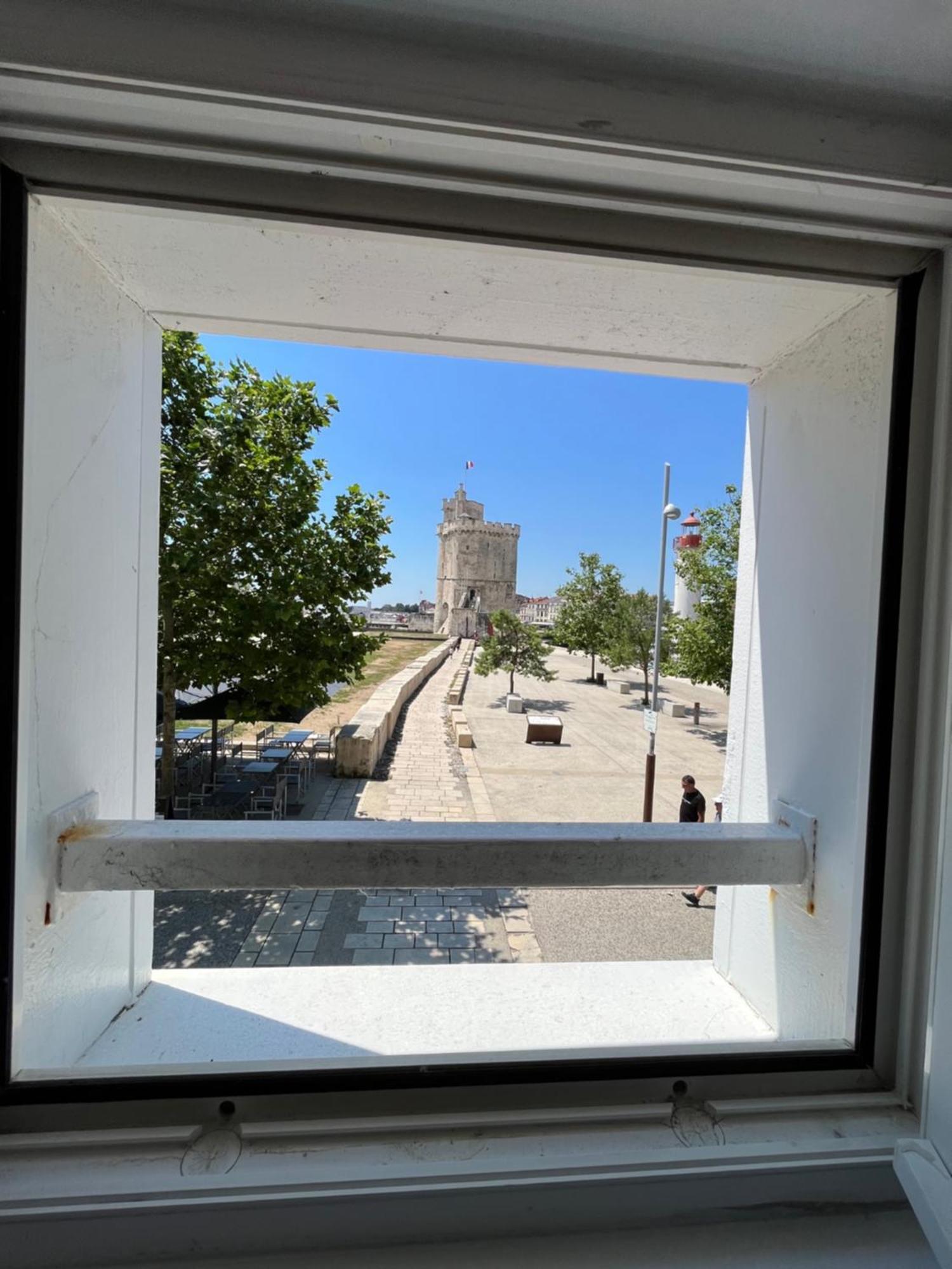 La Tour Saint-Nicolas La Rochelle  Luaran gambar